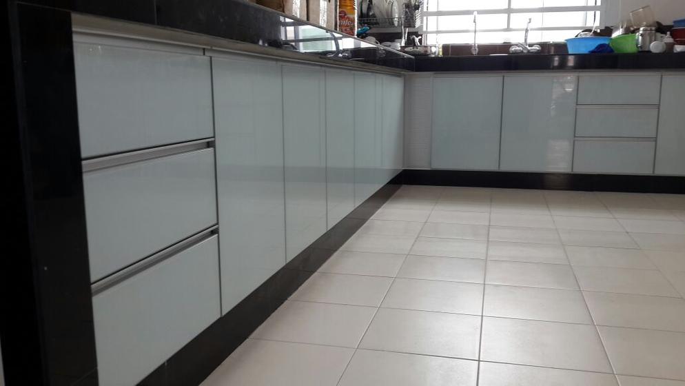 Kitchen Cabinet