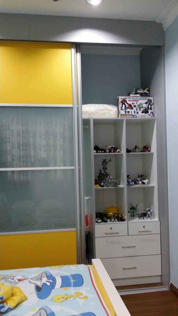 Wardrobe - Internal