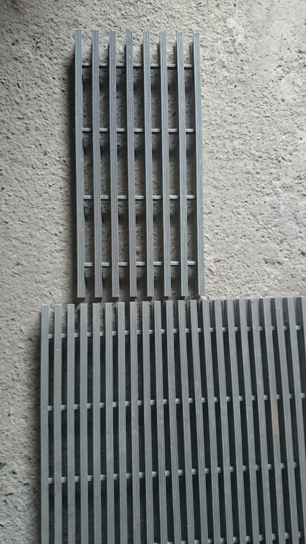 ISO grating