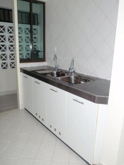 Kitchen 207