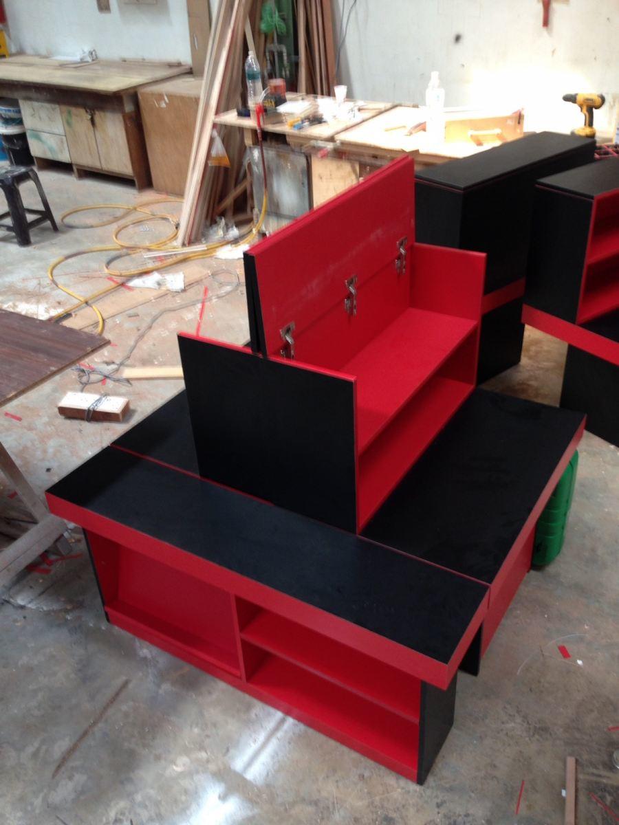 Display Cabinet 1