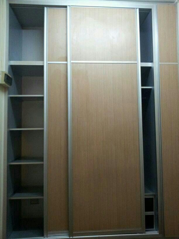 1670143 Wardrobe 2