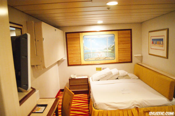 INSIDE STATEROOM