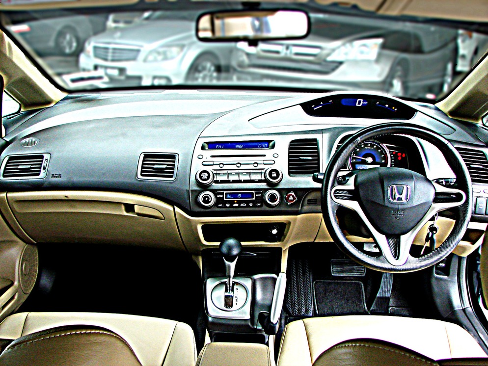 Honda Civic 1.8 i-vtec (A) 2010