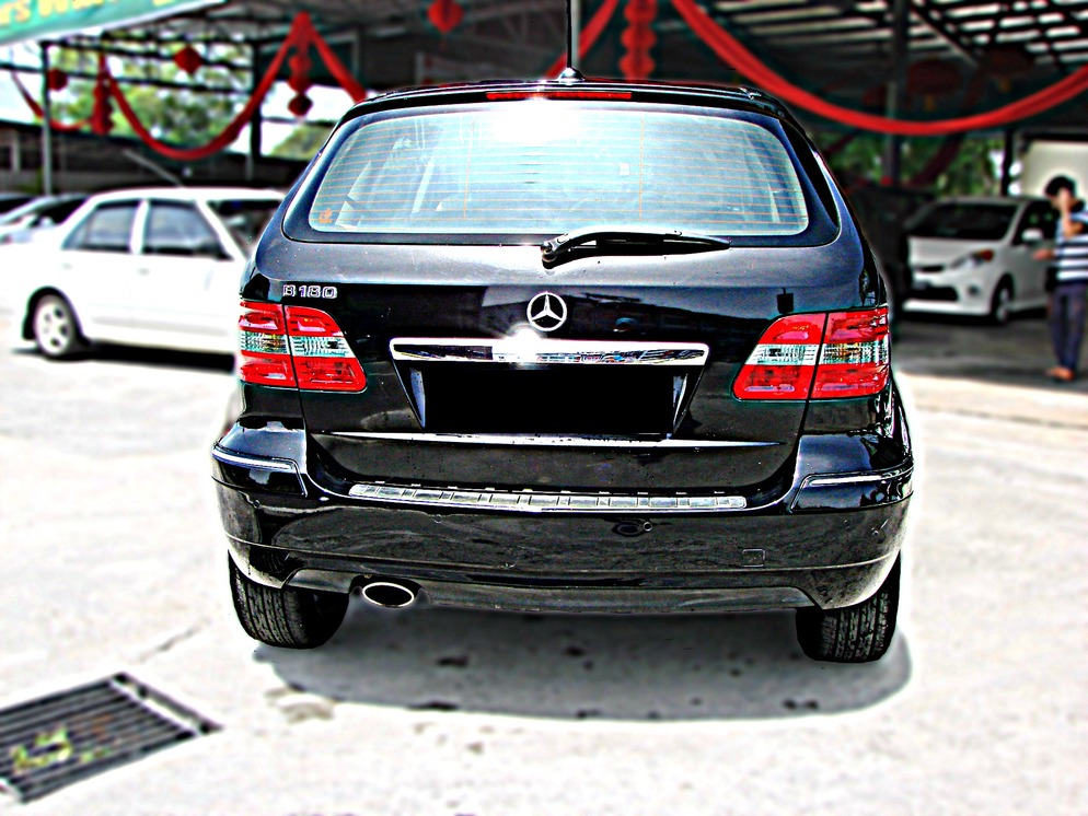 Mercedes Benz B180 (A) 2010