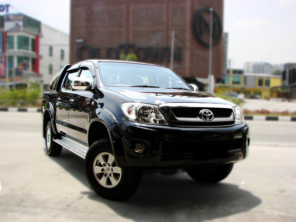 Toyota Hilux Double Cab 2.5 G (A) 2010