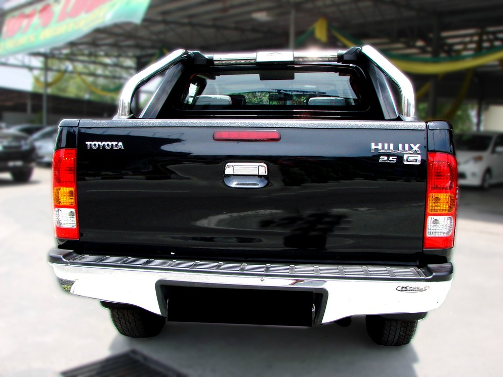 Toyota Hilux Double Cab 2.5 G (A) 2010