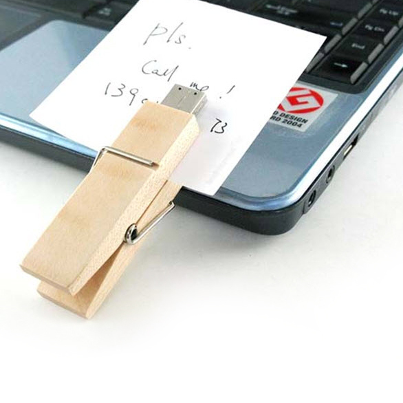 Cloth Hanger Shape USB