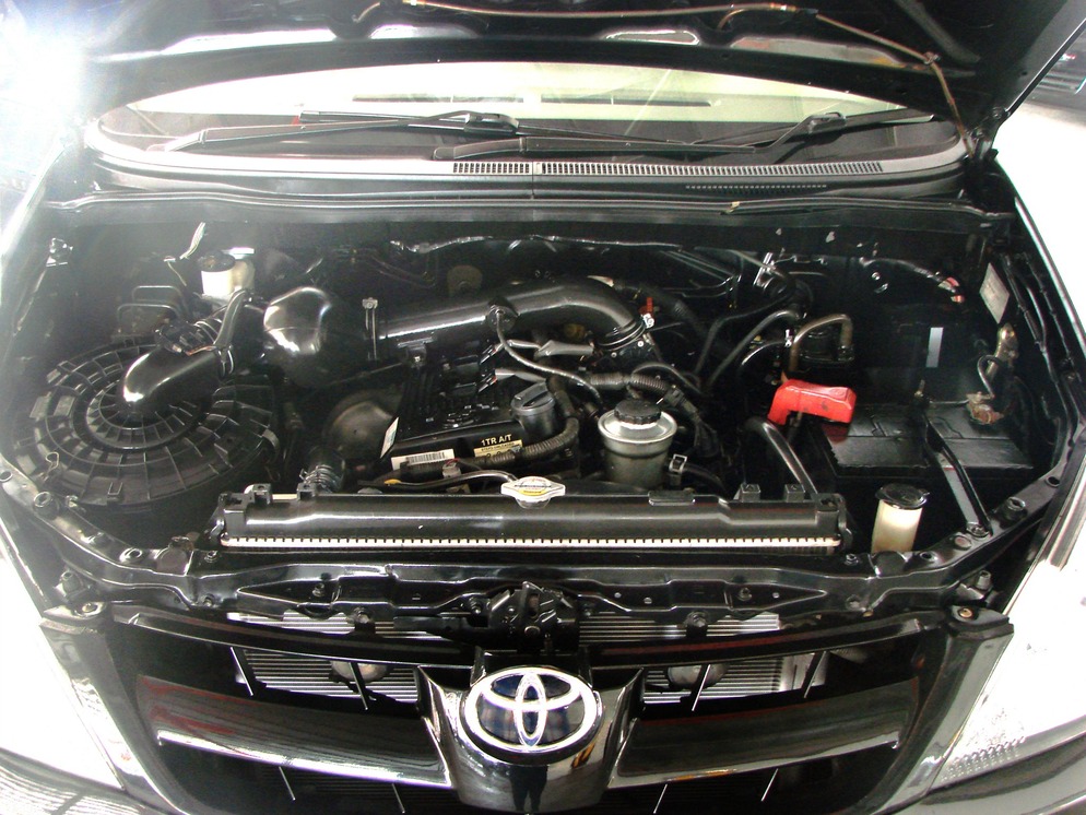 Toyota Innova 2.0 G (Auto)