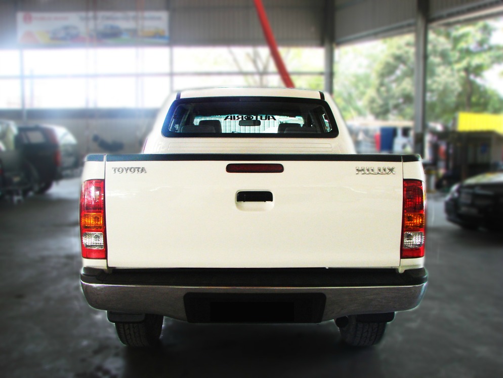 Toyota Hilux Double Cab STD 2010