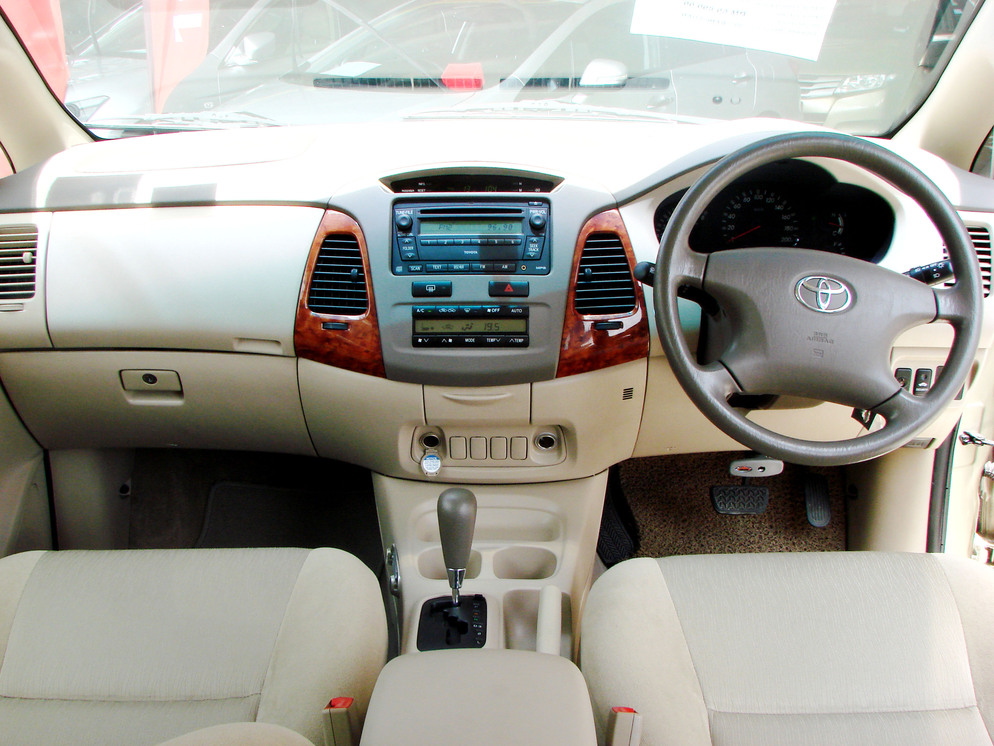 Toyota Innova 2.0 G (Auto) 2008