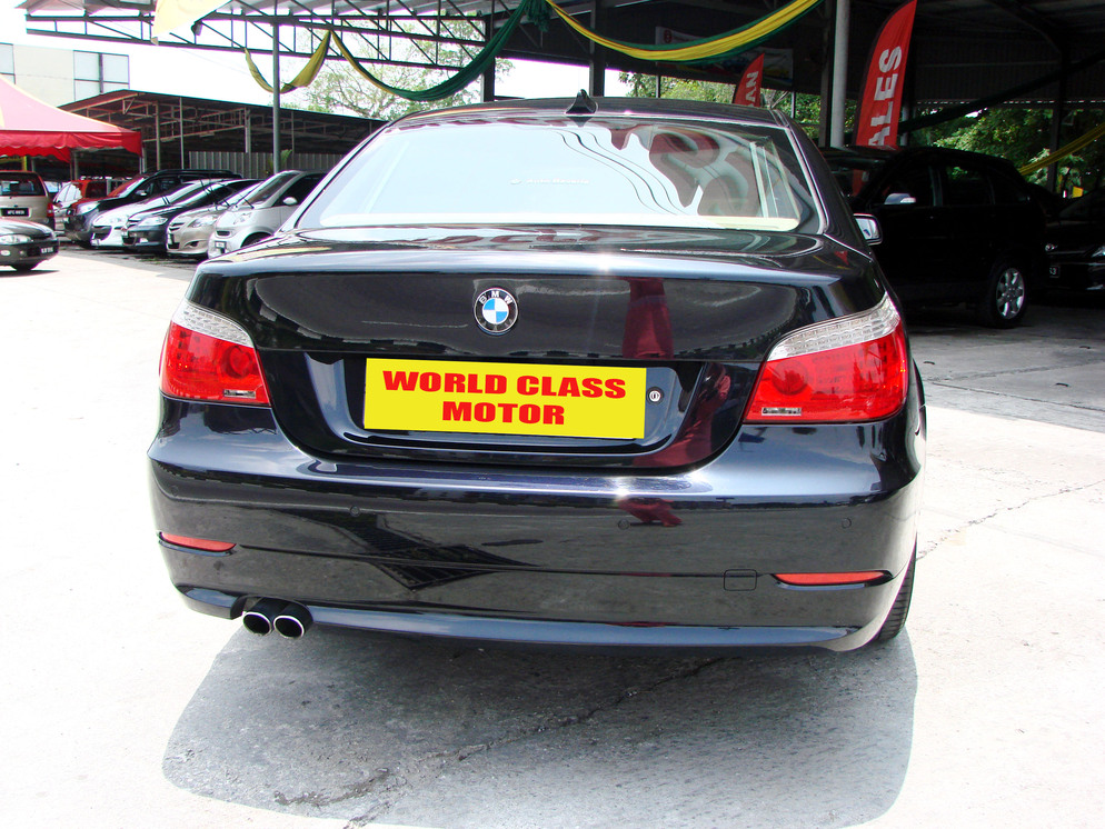 BMW 523i SE E60 2.5 (Auto)