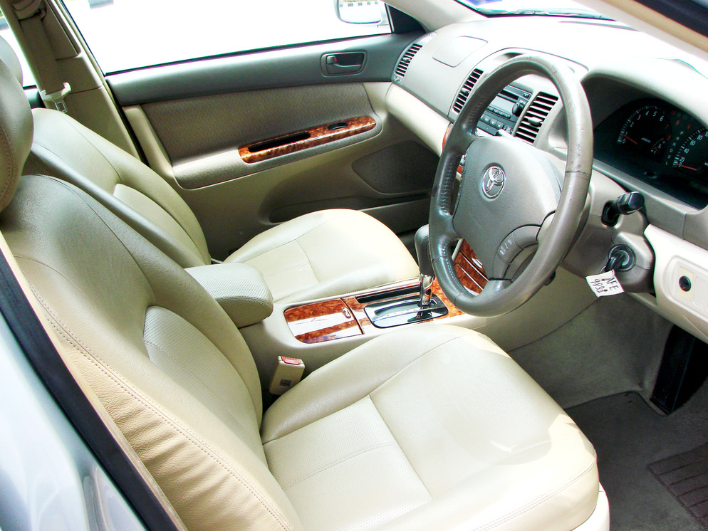 Toyota Camry 2.0 (Auto) 2004