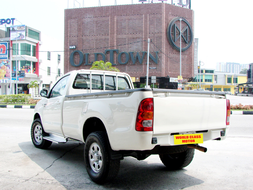 Toyota Hilux Single Cab 2.5 (Manual) 2007