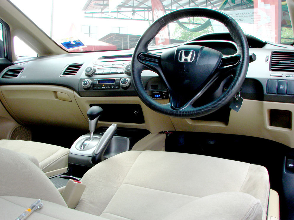 Honda Civic 1.8 I-VTEC (Auto) 2008