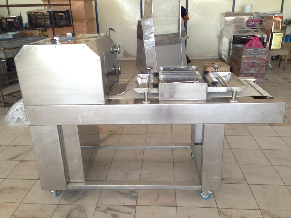 Long Dough Moulder