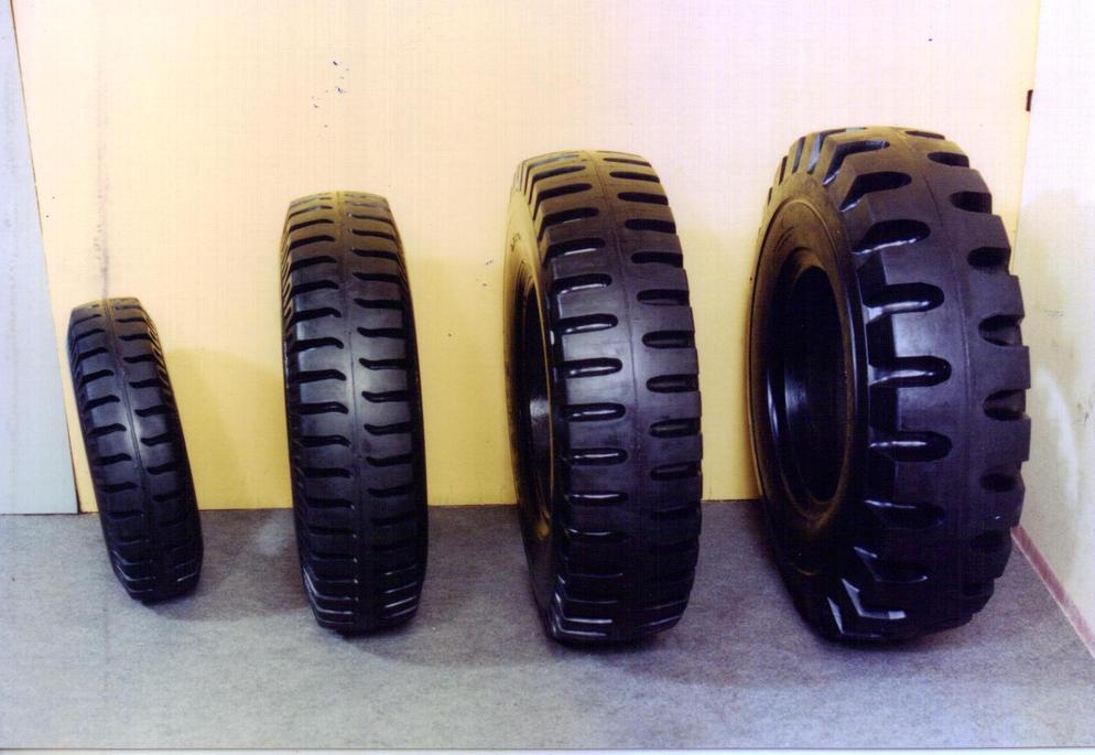 Solid Forklift Tyre