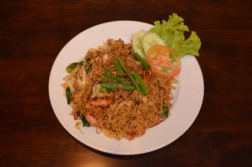 MEE GORENG SPESIAL