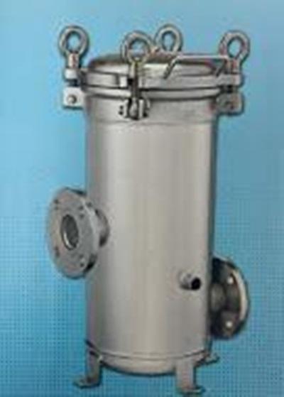 Multiple Cartridge Filter Housing
