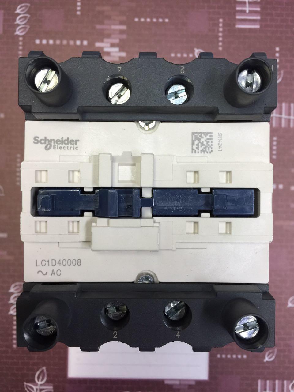 Schneider Contractor LC1-D40008