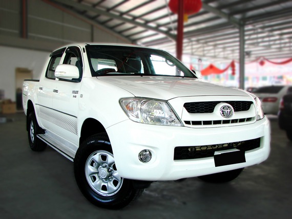 Toyota Hilux Double Cab STD 2010