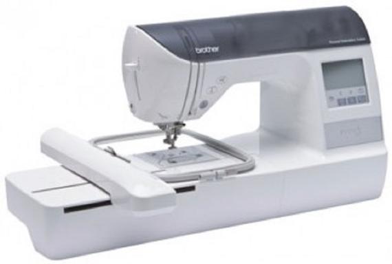 Brother Embroidery Sewing Machine NV-750E