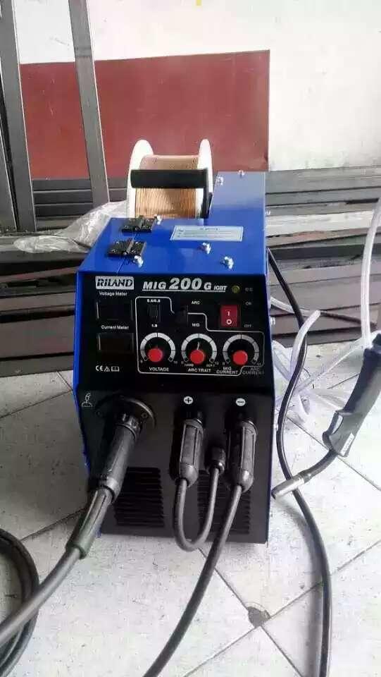 iland MIG200G Complete Set Mig Welding Machine