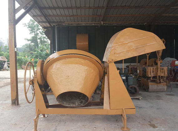 CONCRETE MIXER 7T