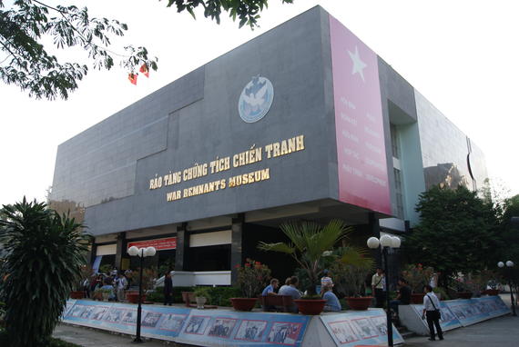 4D3N Ho Chi Minh / Cu Chi Tunnel / My Tho 2 TO GO