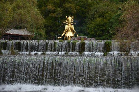8D7N Kunming / Dali / Lijiang