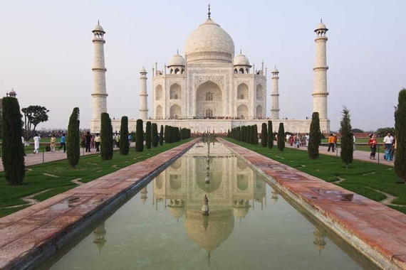 6D5N New Delhi / Srinagar / Agra
