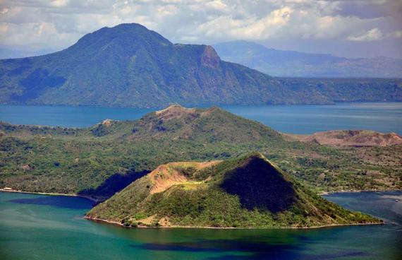4D3N Manila / Tagaytay Volcano
