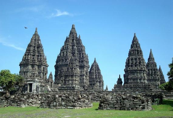 4D3N YOGYAKARTA EASE TOUR