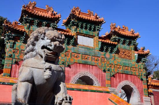 8D6N BEIJING / CHENGDE / TIANJIN