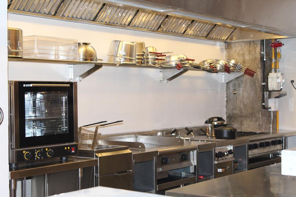 Line Kitchen