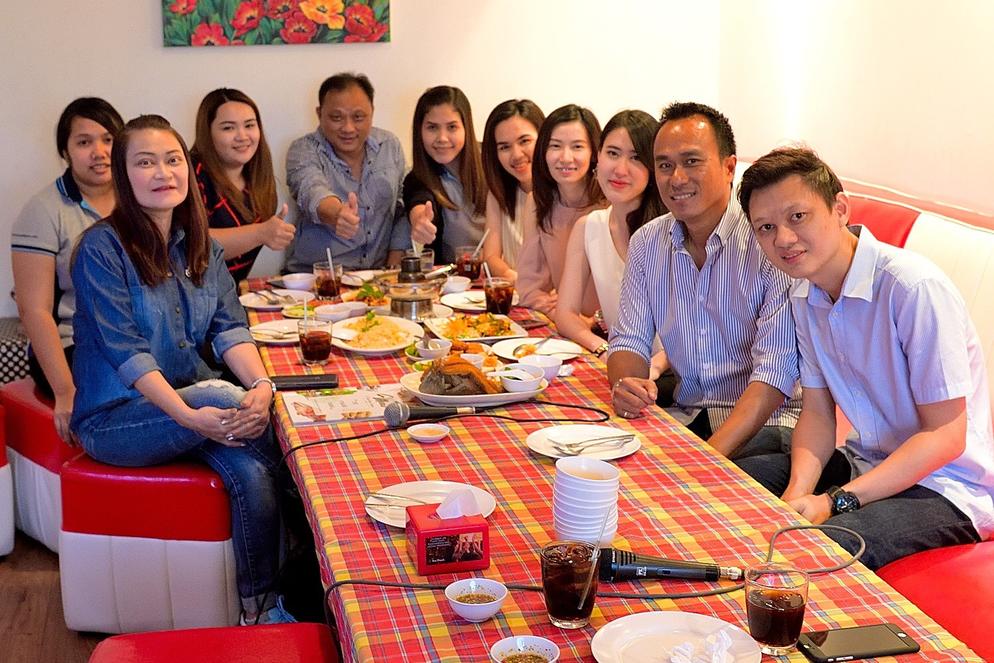 กิจกรรมสานความสัมพันธ์ร่วมกับบริษัทพาเรกซ์กรุ๊ป จำกัด
