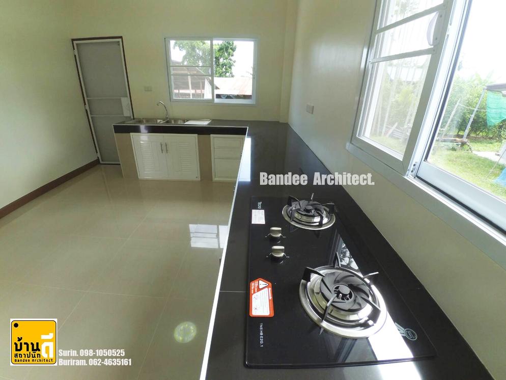 ผลงานการก่อสร้าง บ้านคุณกิตติศักดิ์ บรมสุข