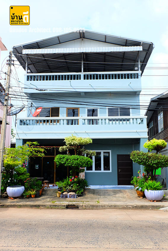 ผลงานรีโนเวทอาคารพานิชย์ ของคุณกฤติกา สุทธิธรรม