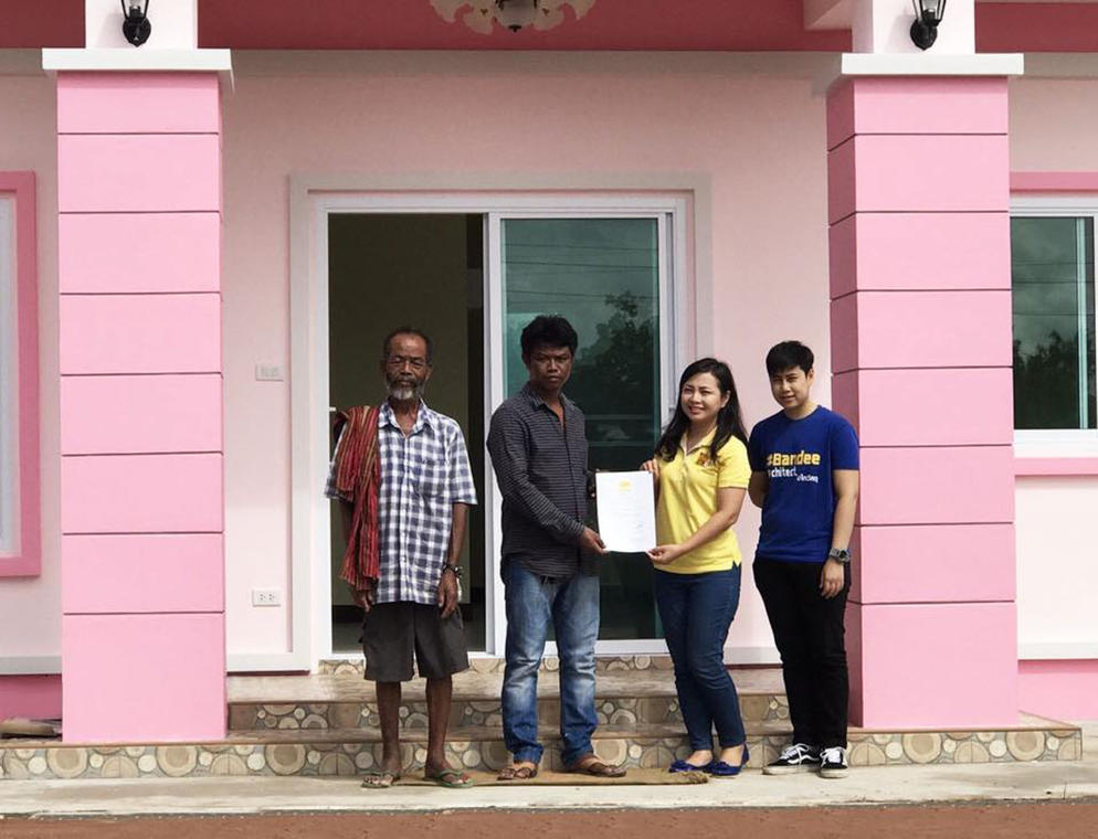 มอบใบรับประกัน บ้านคุณบุญเชิด จรดี