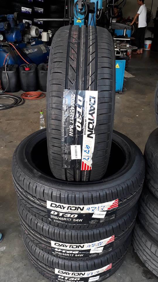 เปลี่ยนยาง Dayton โดย Bridgestone เป็นผู้ผลิต