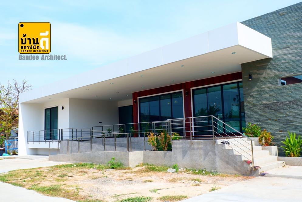 งานสร้างบ้าน ตกแต่งภายใน สระว่ายน้ำของคุณบราลี ซวาเบอร์