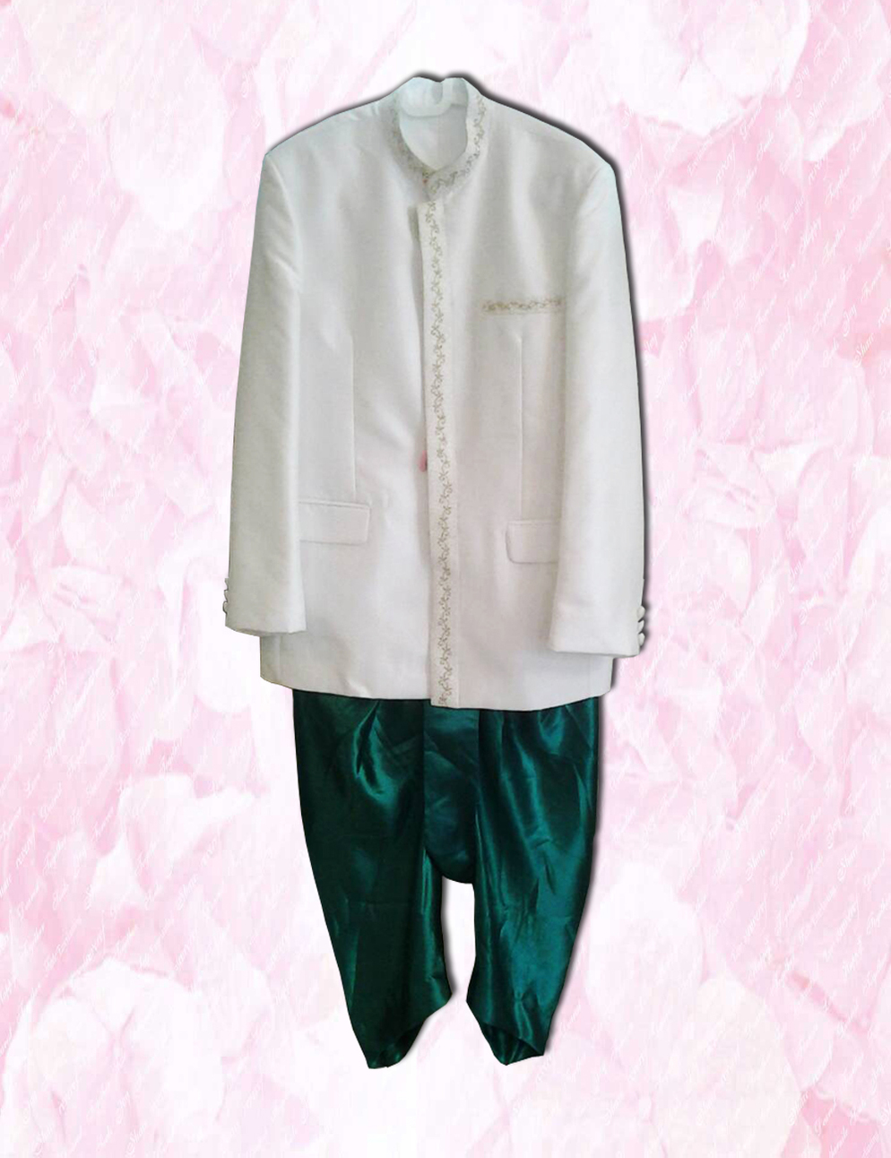 บริการให้เช่าชุดไทยสำหรับเด็ก และผู้ใหญ่