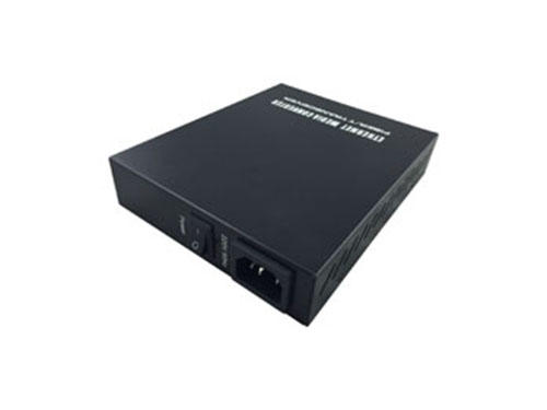 RJ45 to SC Managed Fast Ethernet Media Converter, Multi-Mode Fiber รุ่น FVM-1101