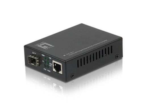 RJ45 to SFP Gigabit PoE PD Media Converter รุ่น GVT-2010