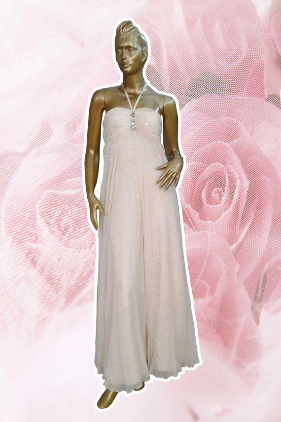 ชุดราตรี