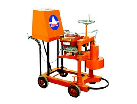เครื่องเจาะคอนกรีต/เครื่องยนต์ SAKARI BXV550DI