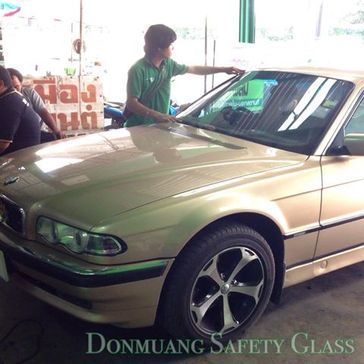 ผลงานการติดตั้งกระจกรถยนต์ BMW E46