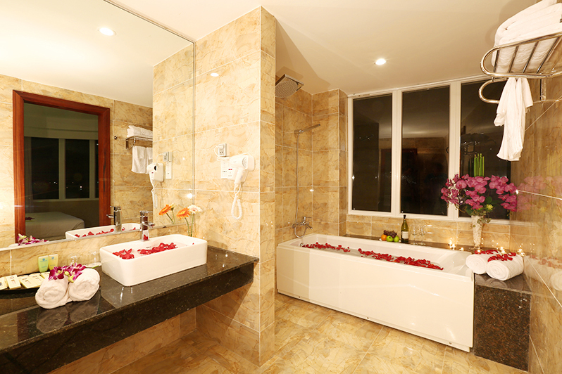 FORTUNELAND SUITE 3