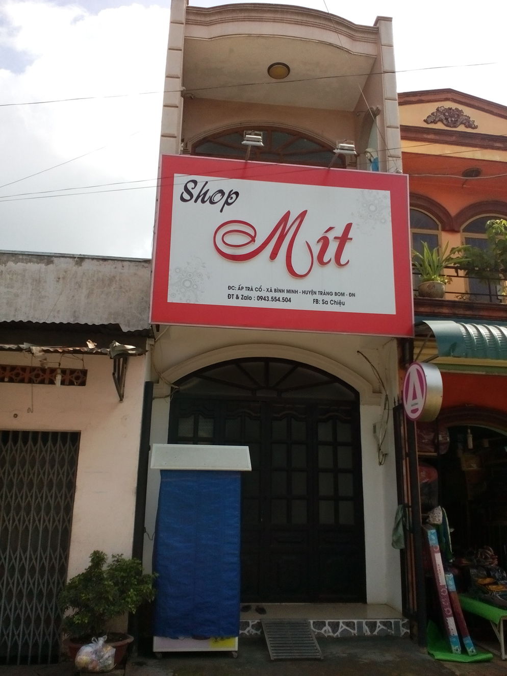 Shop Fashion Mít