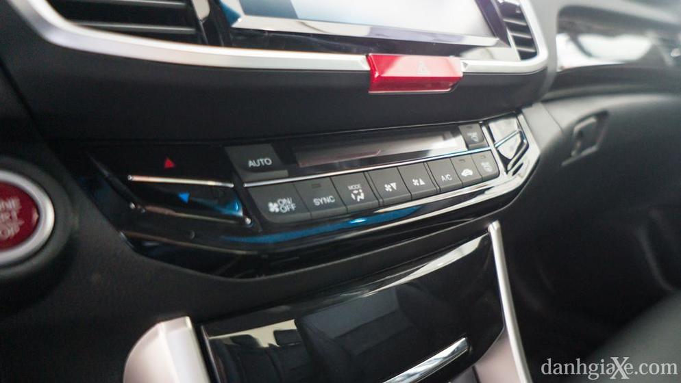 Honda Accord 2017 (21)